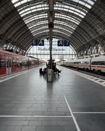 Frankfurt train station