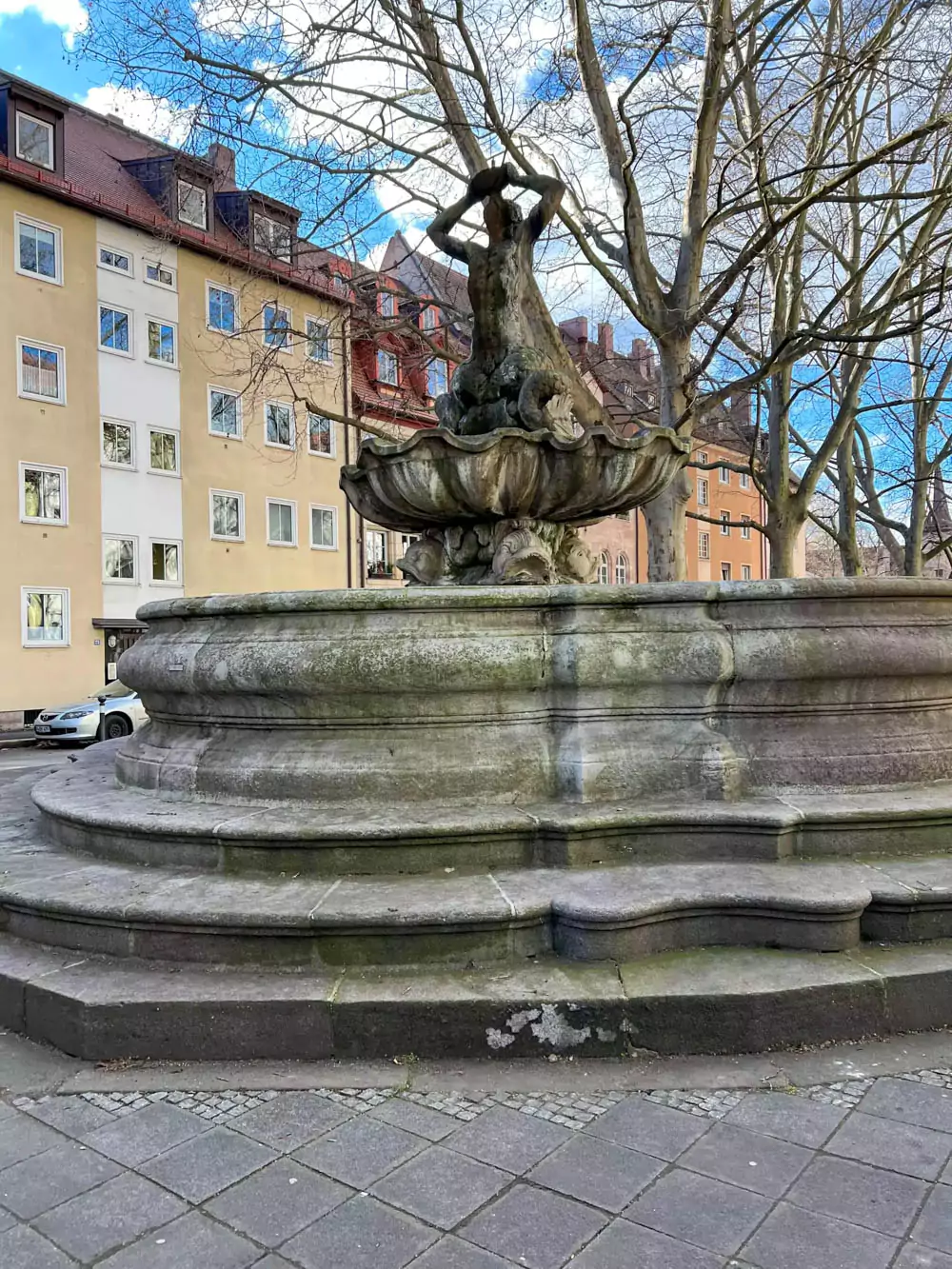 nuremberg tritonbrunnen