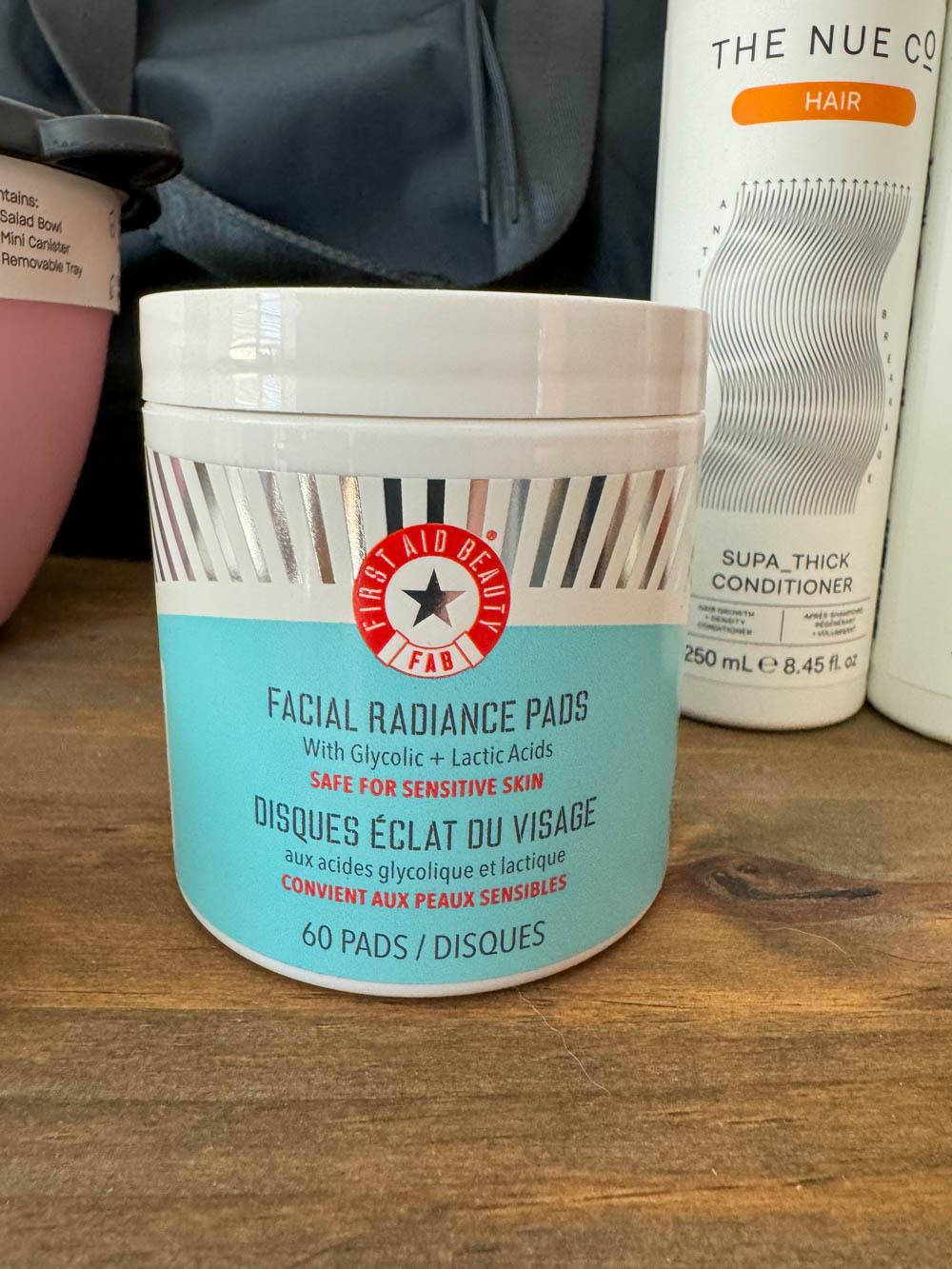 First Aid Beauty Facial Radiance Pads