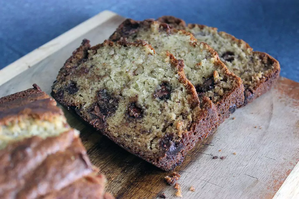 chocolate chip banana bread 5