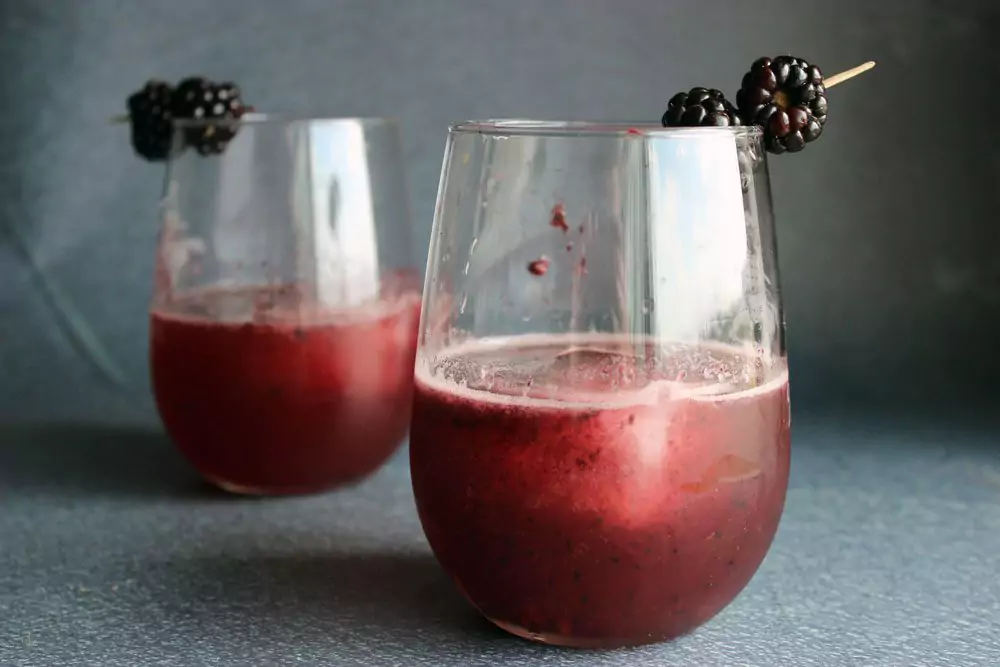 Blackberry Whiskey Lemonade