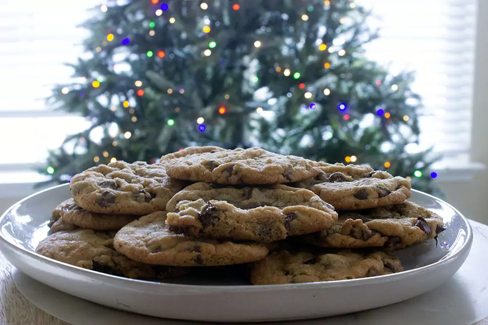 chocolate chip cookies