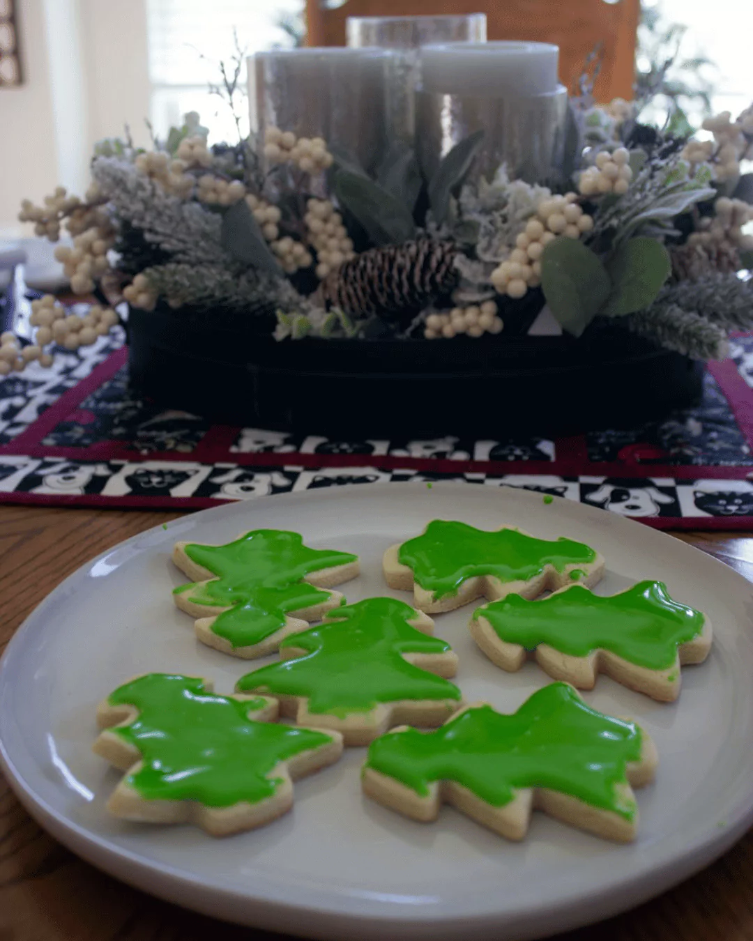 Christmas Sugar Cookies with Icing