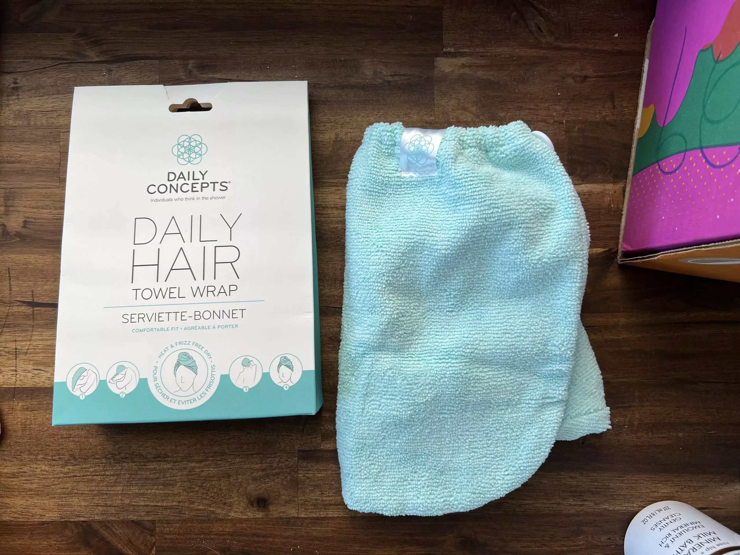 FabFitFun Fall 2022 Daily Concepts Towel Wrap