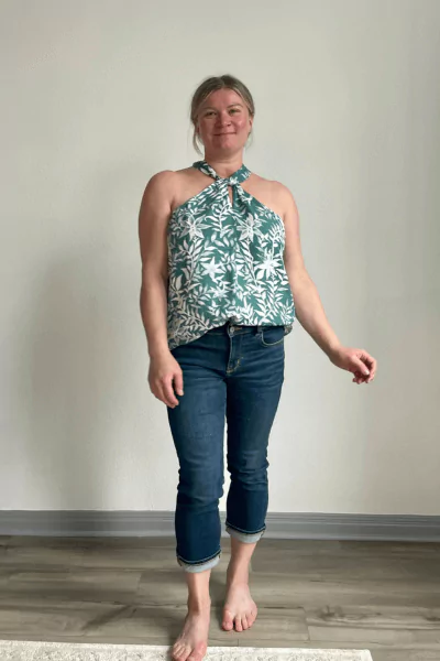 Floral Linen Blend Twist Halter Top