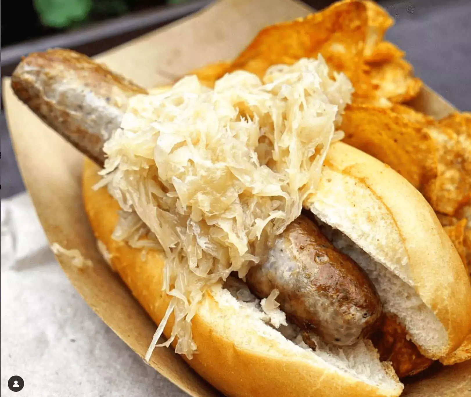 Bratwurst with Sauerkraut