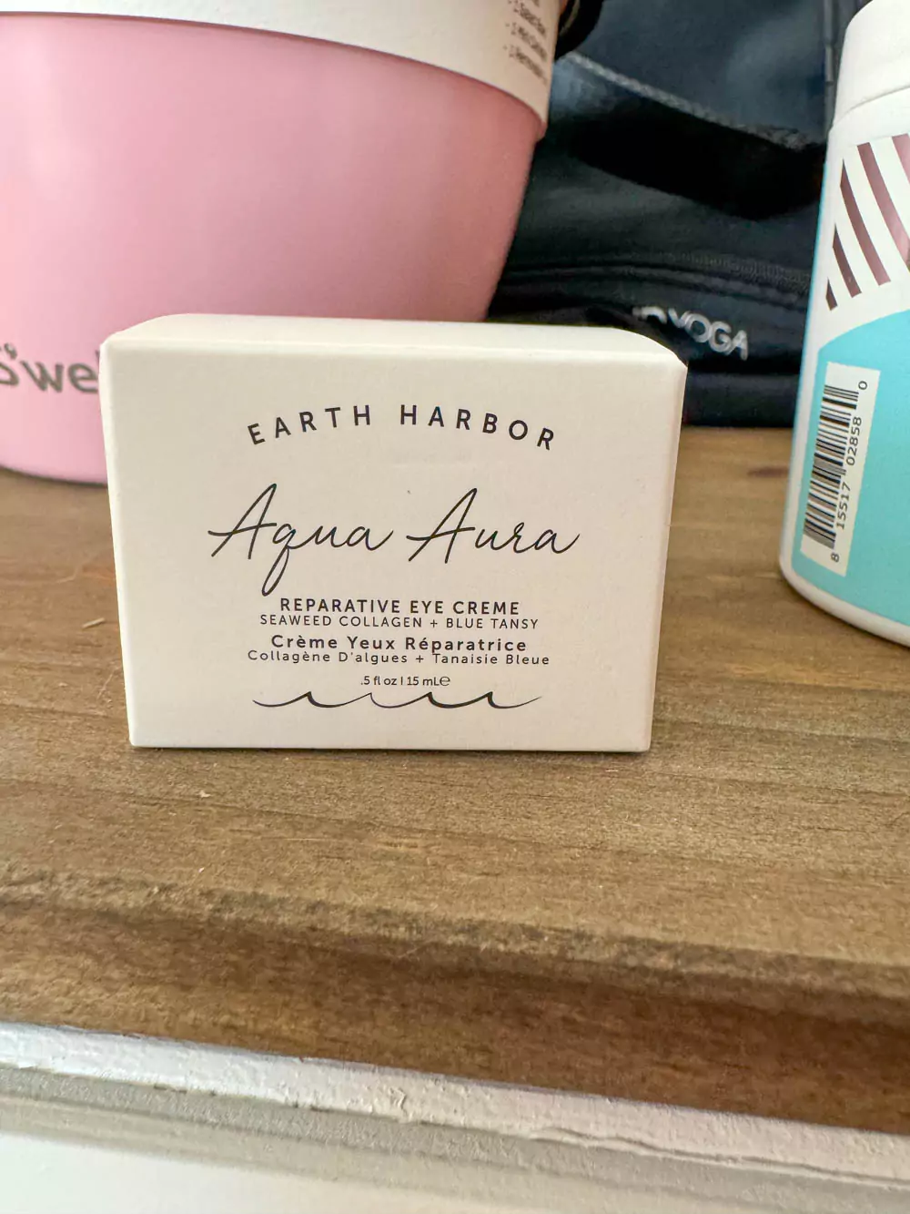 Earth Harbor Aqua Aura Reparative Eye Cream
