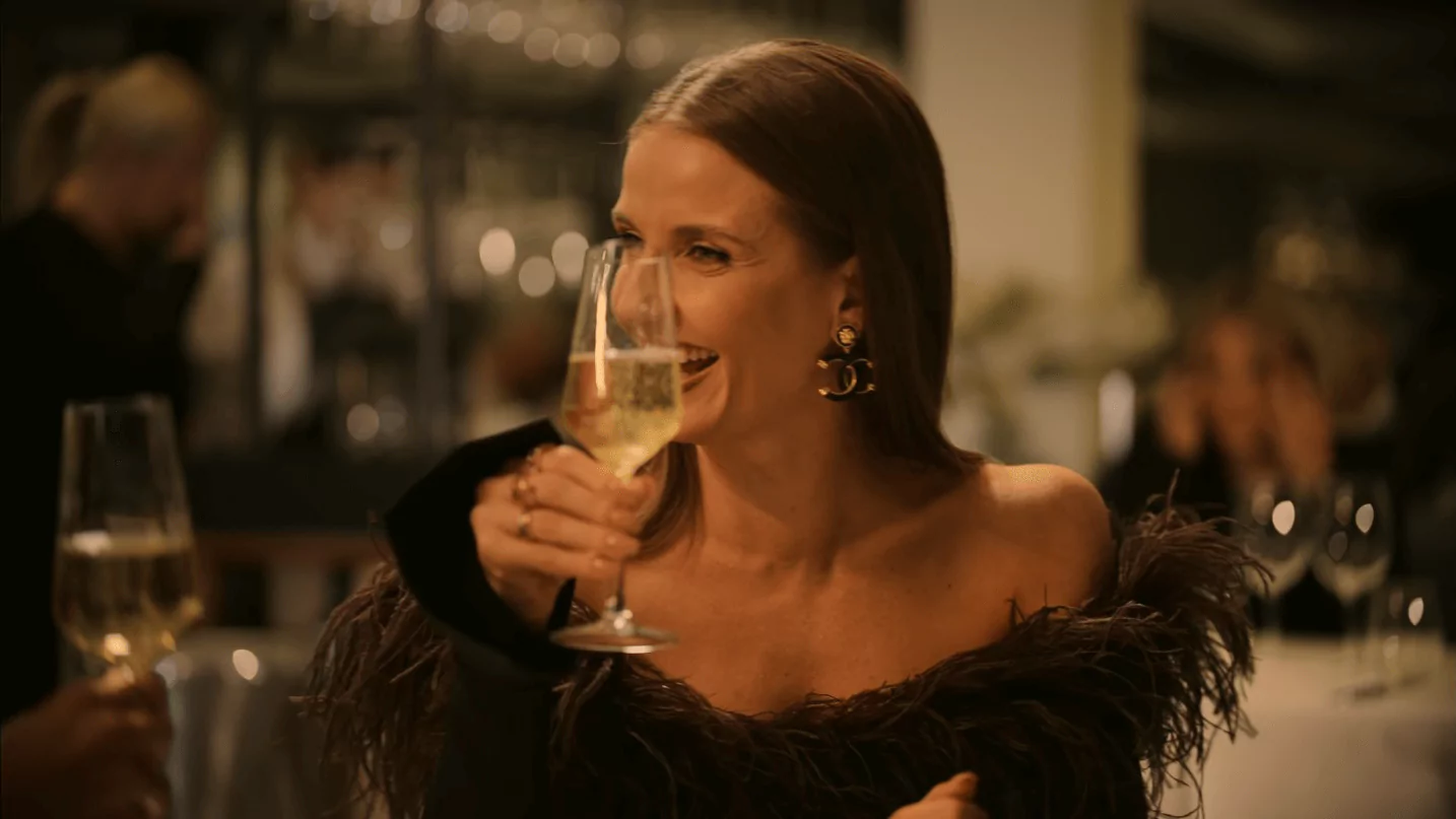 Buying London Season 1 Episode 2