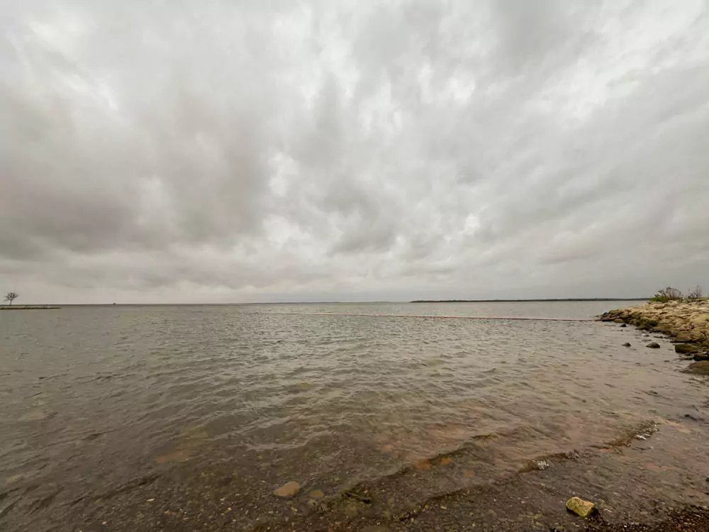 Texas Ray Roberts State Park lake