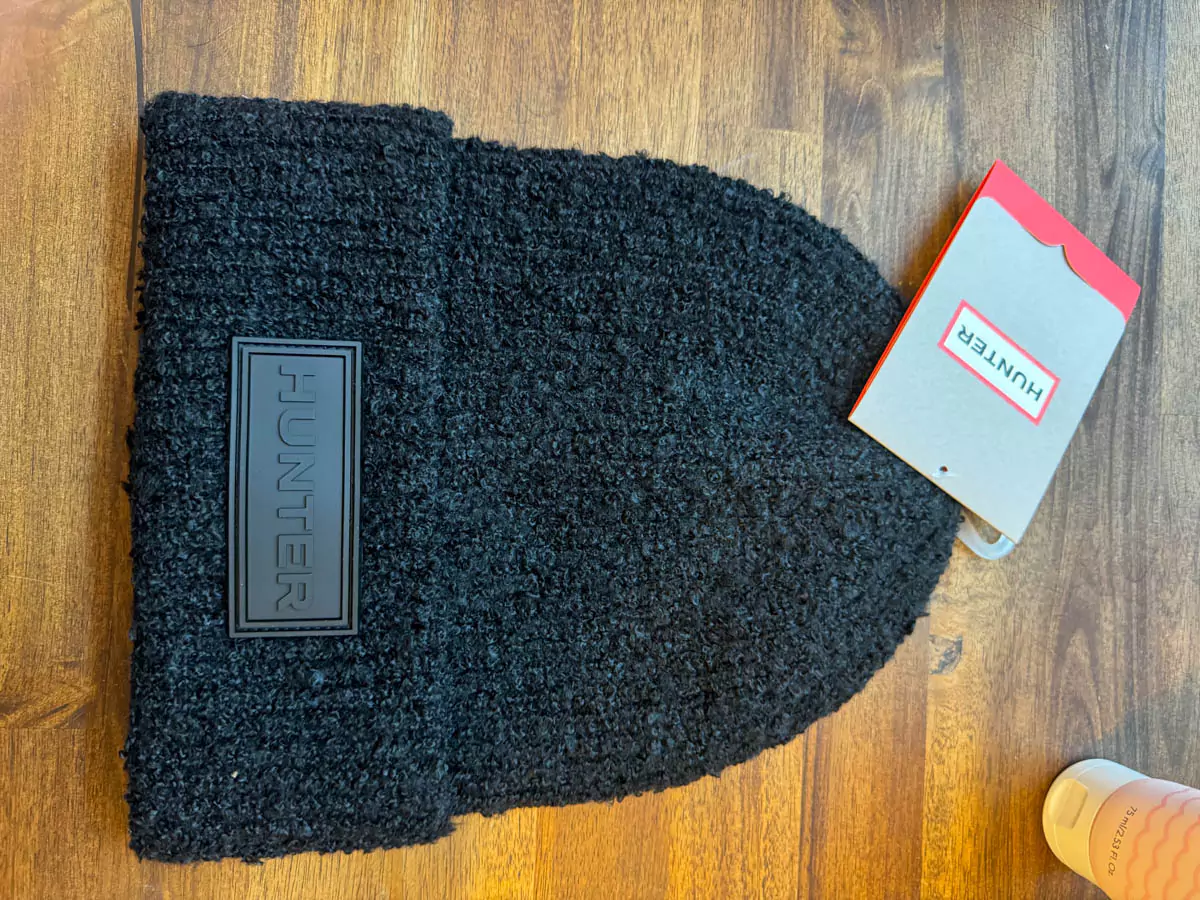 FabFitFun Winter 2024 Box Review Hunter Tonal Patch Beanie