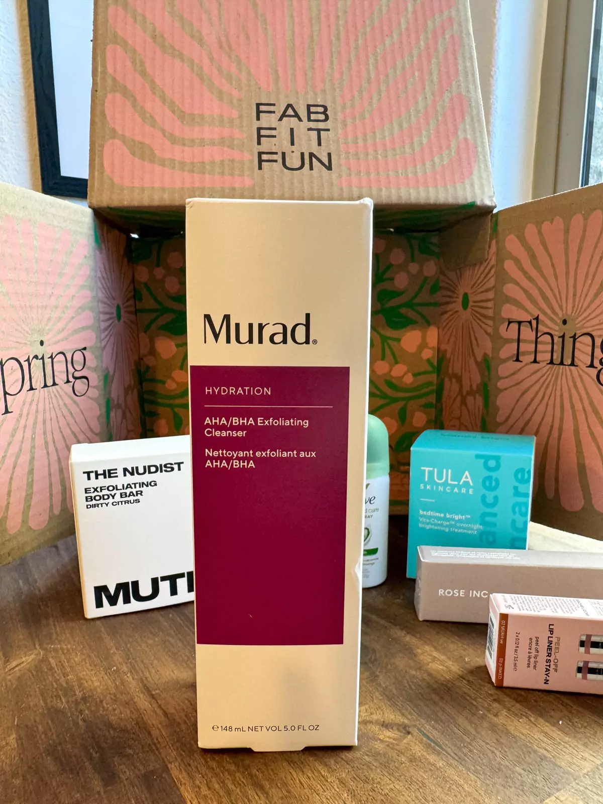 FabFitFun Spring 2025 Box Review Murad AHA/BHA Exfoliating Cleanser