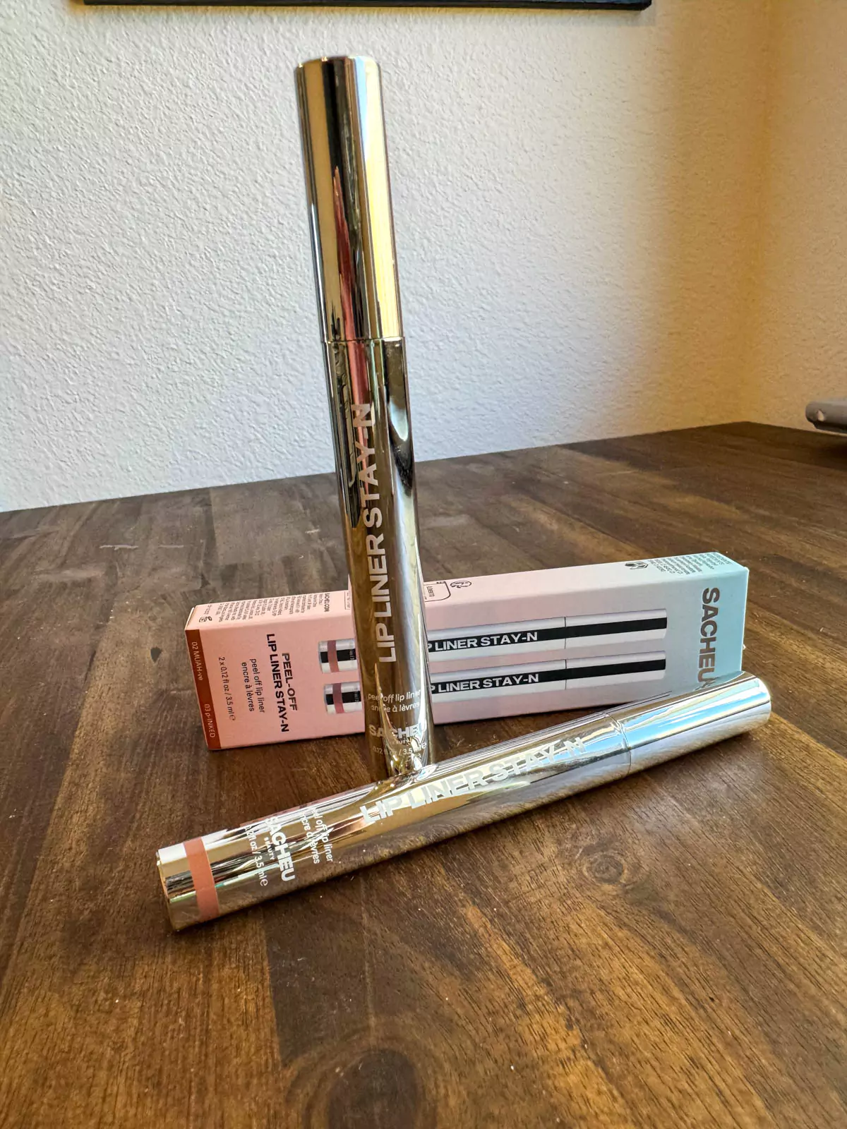 FabFitFun Spring 2025 Box Review Sacheu Lip Liner Stay-N - Peel Off Lip Stain
